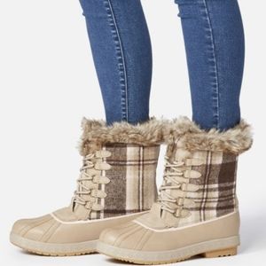 Just Fabulous Flat Sylvie Tan Womens Size 9 Boots Snow Faux Fur Water Resistant